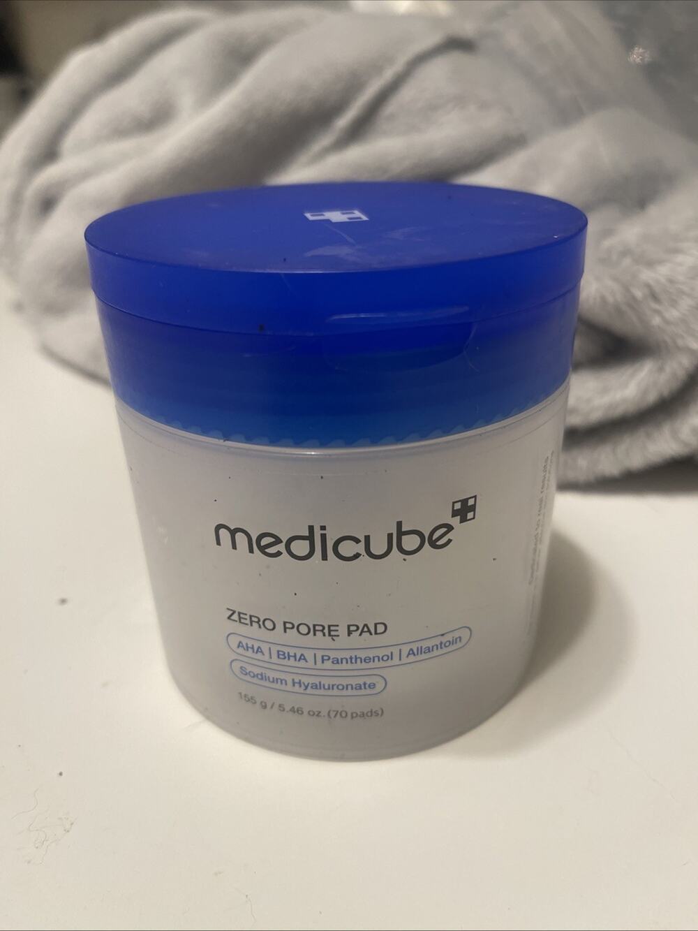 Medicube Zero Pore Pad 2.0 - 70 count NEW SEALED expiration 12-07-2028
